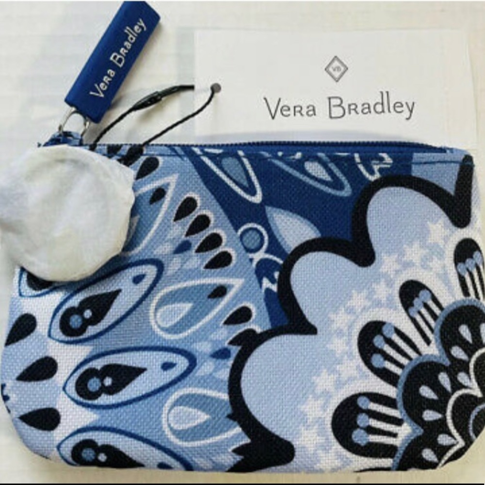 LMT: Vera Bradley Zip ID Case Blue Star Medallion
